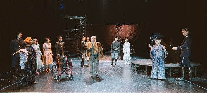 Ακυρώνονται παραστάσεις στο Εθνικό λόγω ατυχήματος ηθοποιού - Media