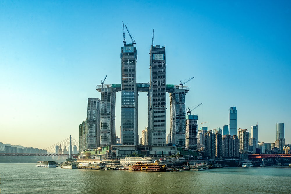 Κι όμως το έκαναν κι αυτό! Οι Κινέζοι ολοκληρώνουν τον πρώτο οριζόντιο ουρανοξύστη του κόσμου (Video & Photos) - Media