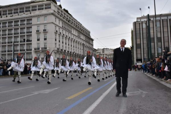 Μυστήριο για την αιτία θανάτου του Εύζωνα Σπύρου Θωμά - Media