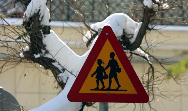 Καιρός: Κλειστά σχολεία λόγω του Ηφαιστίωνα - Πού δεν θα γίνουν μαθήματα - Media