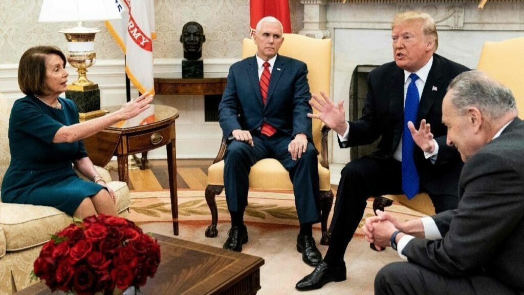 Χάος στις ΗΠΑ: Οι Δημοκρατικοί καταθέτουν ν/σ για να ανατρέψουν την κατάσταση εκτάκτου ανάγκης - Media