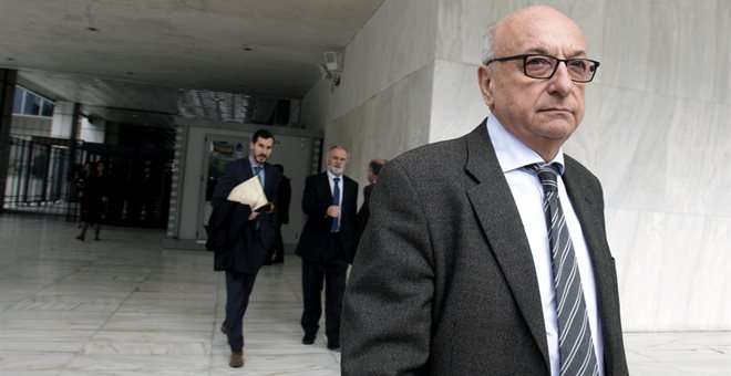 Κατέθεσε ο Τσουκάτος για την χρηματοδότηση ΠΑΣΟΚ - Δεν έδωσε ονόματα ιδιωτών κι εταιρειών - Media