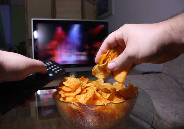 Νέα μελέτη αποκαλύπτει: «Πόση» τηλεόραση αυξάνει τον κίνδυνο καρκίνου - Media