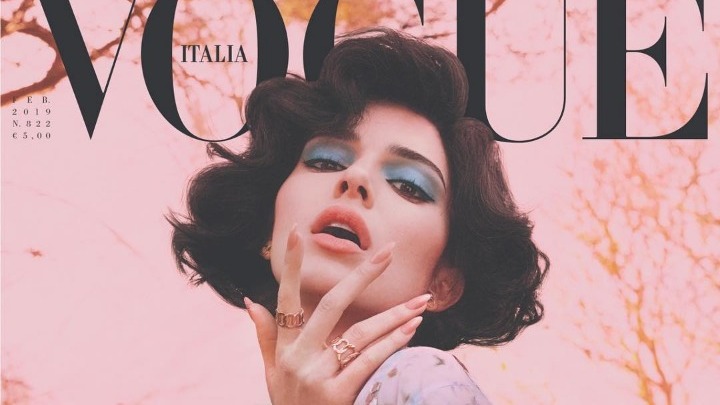Mε «άρωμα» του 1960 η Κένταλ Τζένερ στο Vogue Italia - Media