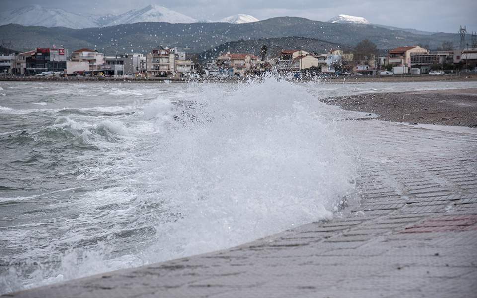 Σε Χανιά και Εύβοια τα μεγαλύτερα ύψη βροχής που έφερε η «Χιόνη»  - Media