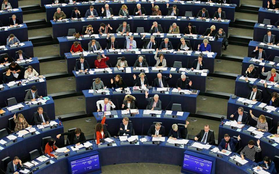 Δημοσκόπηση Ευρωκοινοβουλίου - Οι έδρες για ΣΥΡΙΖΑ - ΝΔ (Πίνακες)  - Media