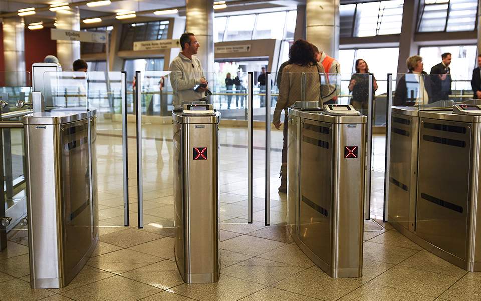 Μετρό: Θα κλείνουν πιο γρήγορα οι πύλες από σήμερα - Media
