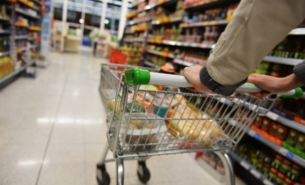 ΙΟΒΕ: Η βιομηχανία τροφίμων ο μεγαλύτερος εργοδότης της μεταποίησης - Media