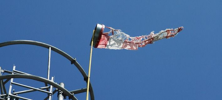 Αποκομμένη αεροπορικά η Κρήτη λόγω των θυελλωδών ανέμων  - Πολλά προβλήματα στην Κρήτη (Photos) - Media