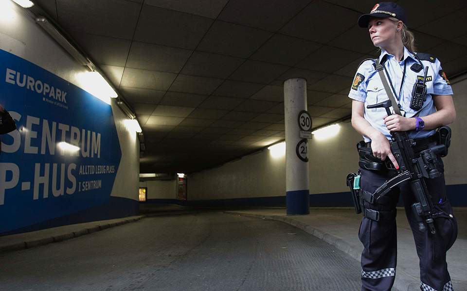 Οσλο: Δράστης οπλισμένος με μαχαίρι τραυμάτισε τέσσερα άτομα σε σχολείο - Media