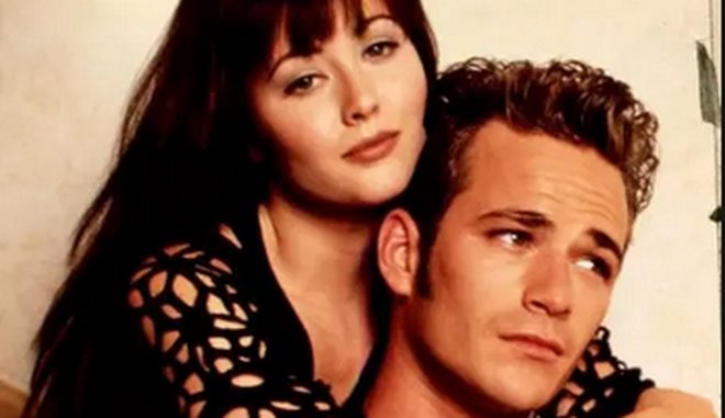 Η «Μπρέντα» αποχαιρετά τον «Ντίλαν»: Συντετριμμένη από τον θάνατo του ηθοποιού - Media