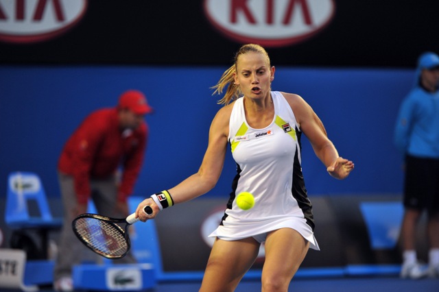 Αγνώριστη: Από τα γήπεδα του τένις, στα... πολλά κιλά (Photos) - Media