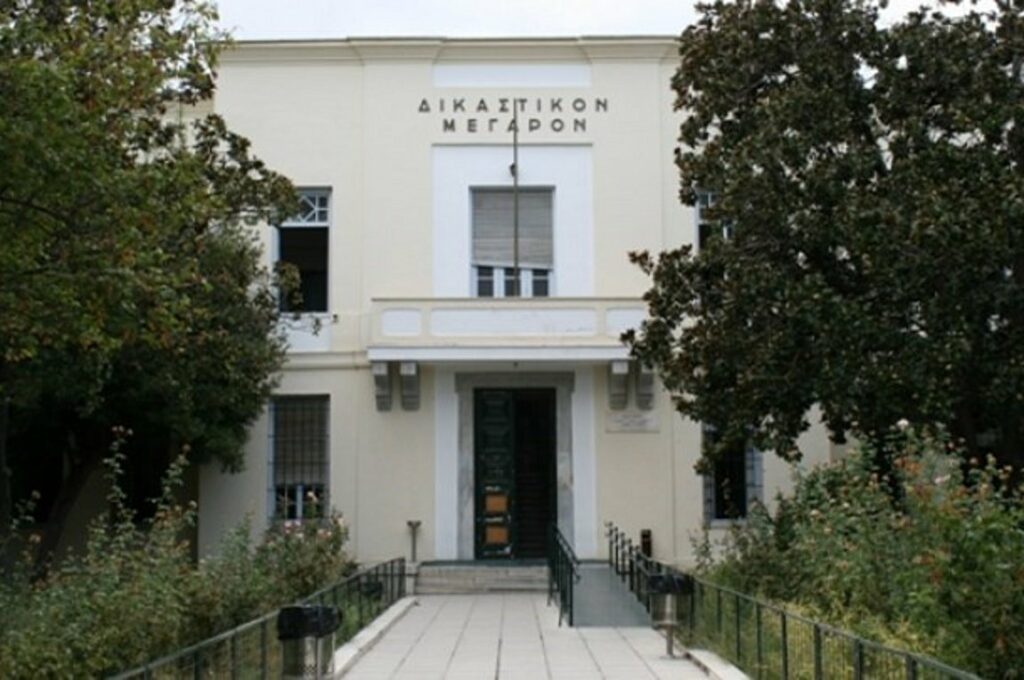 Ένοχος ο πατέρας που μαχαίρωσε τον γιο του – «Ήταν η κακιά στιγμή» ισχυρίστηκε στο Δικαστήριο - Media