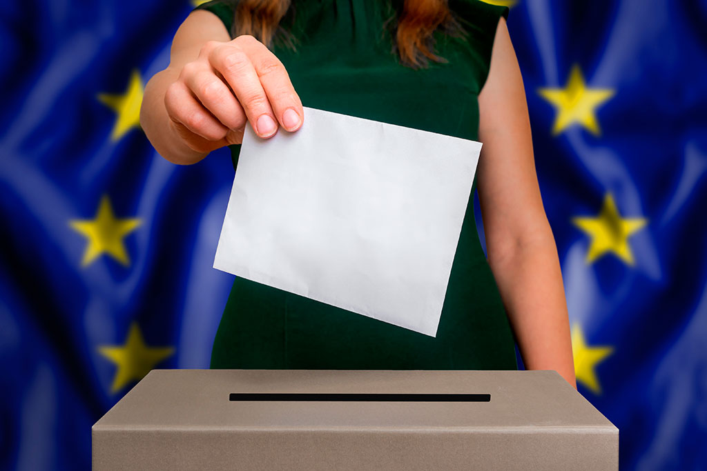 Ευρωεκλογές: Δείτε πώς να ψηφίσετε Έλληνες ευρωβουλευτές αν μένετε στη Βρετανία (Video) - Media