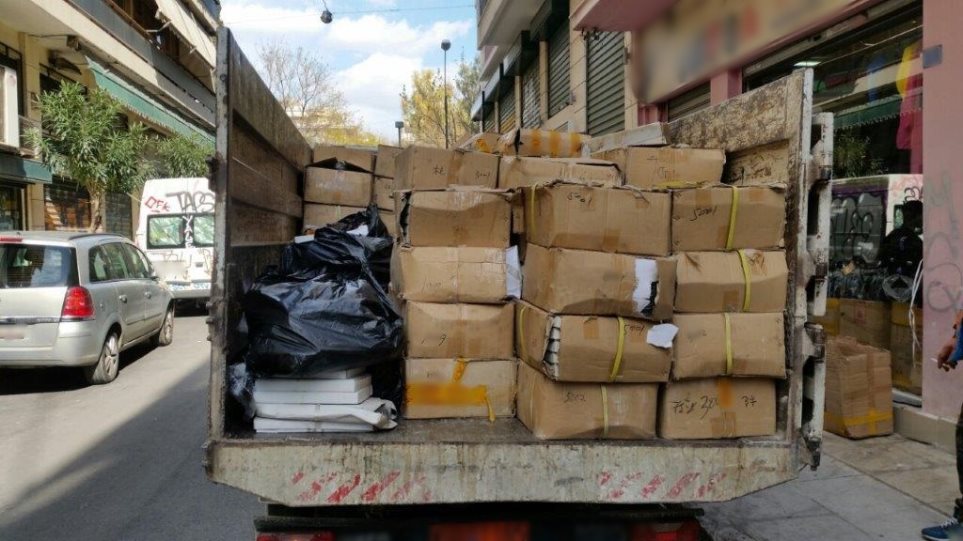 Βρέθηκαν πάνω από 10.500 προϊόντα «μαϊμού» σε κατάστημα της Ομόνοιας - Media