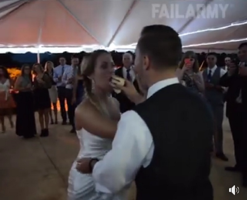 Απίστευτες τούμπες σε γάμους – χιουμοριστικό video - Media