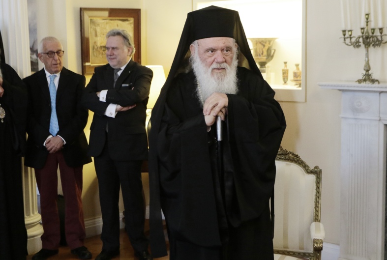 Ιερώνυμος: Η Πολιτεία να συμπορευθεί με την Εκκλησία για το καλό του λαού - Media