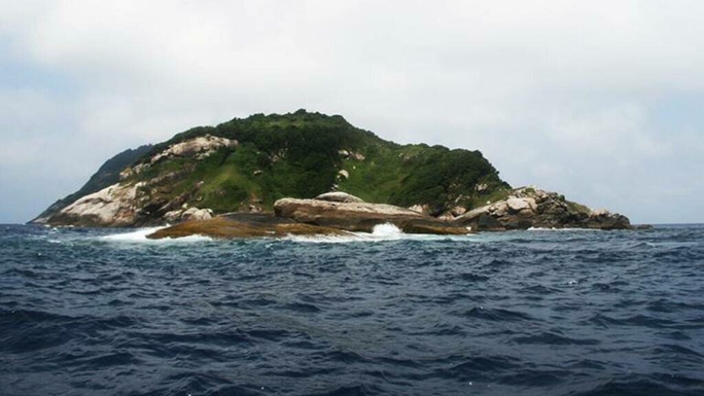 Το πιο θανατηφόρο νησί στον πλανήτη: Από εκεί δεν επιστρέφει ποτέ κανείς! (Photos) - Media