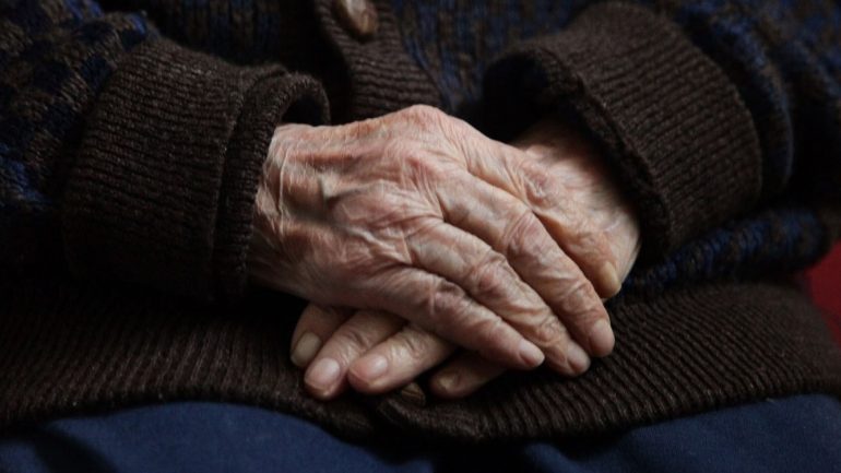 Κρήτη: Τους έκανε παρατήρηση για τα σκουπίδια και την ξυλοκόπησαν άγρια - Media