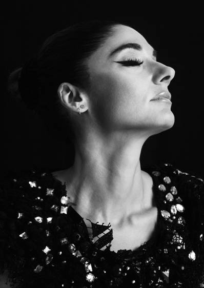 Άρτεμις Ματαφιά - Μεγάλες κυρίες τραγουδούν - Media