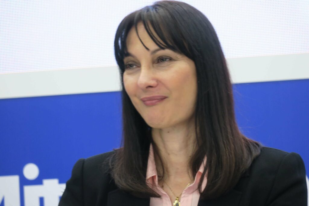 Γιατί κινδυνεύει να μείνει εκτός ευρωψηφοδελτίου του ΣΥΡΙΖΑ η Κουντουρά  - Media