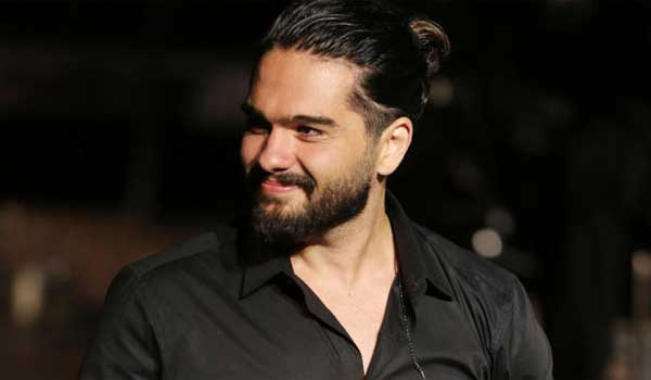 Χρήστος Μάστορας: Το πρόβλημα υγείας του τραγουδιστή και η επίσημη ανακοίνωση - Media