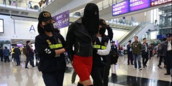Ανατροπή στην υπόθεση του μοντέλου στο Χονγκ Κονγνκ: Δεν βρέθηκαν δαχτυλικά αποτυπώματα στα ναρκωτικά - Media