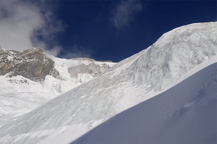 Τραγικό παιχνίδι της μοίρας: Ορειβάτης πέθανε στο ίδιο βουνό που είχε σκοτωθεί η μητέρα του  - Media