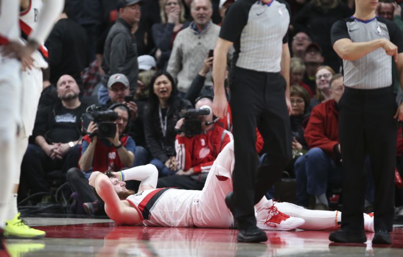 Φρικιαστικός τραυματισμός παίκτη του NBA (Video, προσοχή, σκληρές εικόνες) - Media