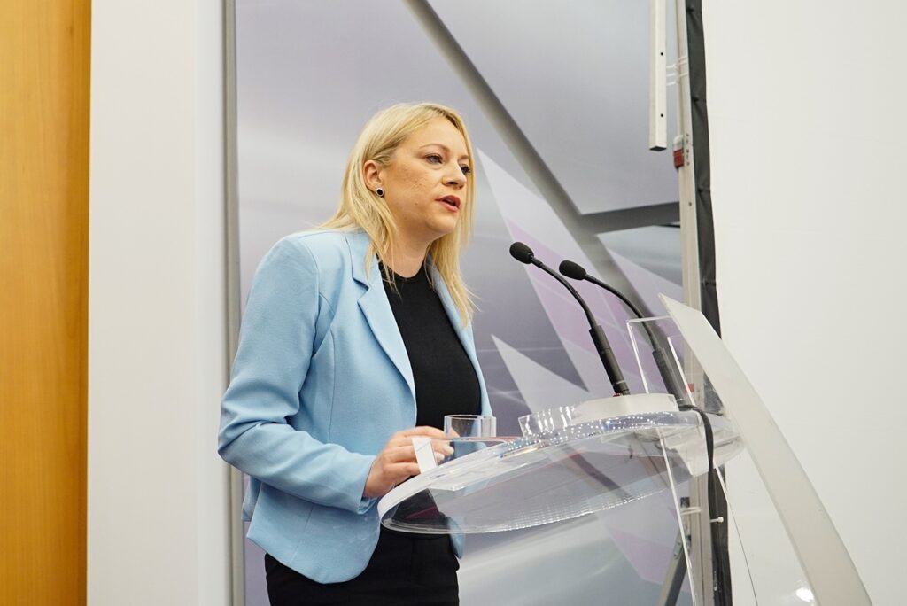 Παντιώρα για ρατσιστικές επιθέσεις στην Κόνιτσα: Μέλημά μας να βρεθούν οι δράστες και να οδηγηθούν στη δικαιοσύνη - Media