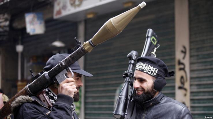 Μετά το τέλος του εφιάλτη: Όταν ο πλανήτης μάθαινε εμβρόντητος ότι γαλλικά όπλα μπορεί να κατέληξαν στον ISIS - Media