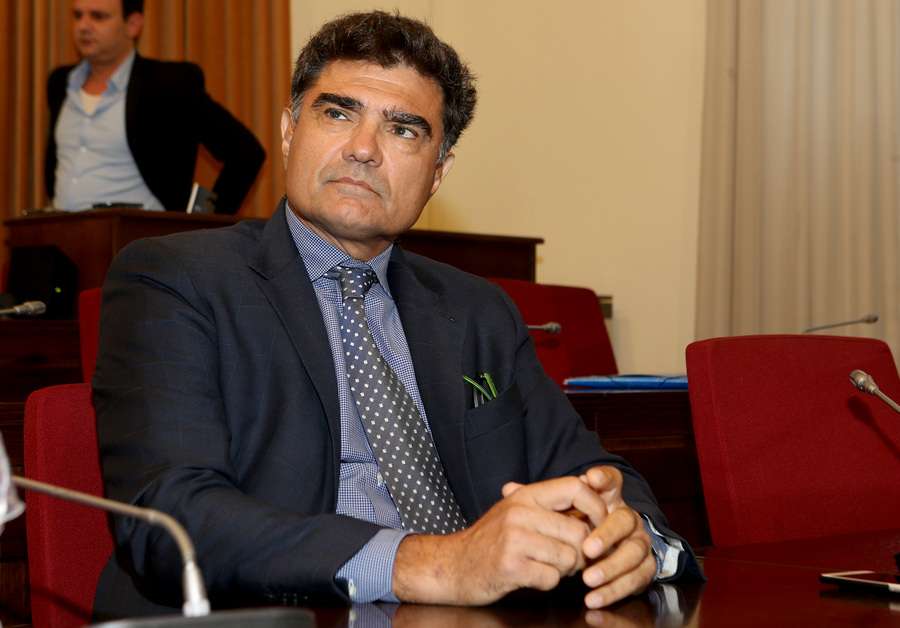 Θεσμική συνάντηση Γιάννη Βαρδινογιάννη - Γιάννη Στουρνάρα - Media