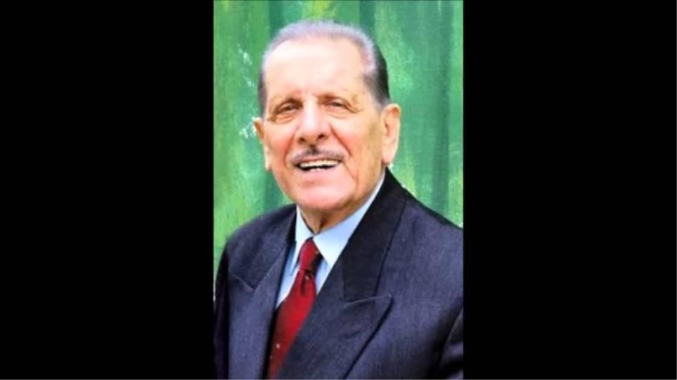 Η σπαραχτική ιστορία του Δημήτρη Ζάχου: Έμεινε άστεγος στα 94 μετά την πυρκαγιά στο Μάτι ενώ είχε υποστεί βαρύ εγκεφαλικό - Media