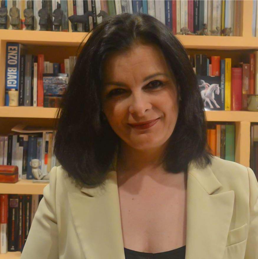 Συγκλονίζει ανταποκρίτρια της ΕΡΤ: Αρνήθηκα σπουδαίες προτάσεις γιατί με έτρωγε η νοσταλγία για την Ελλάδα – Πενιχρός ο μισθός μας - Media