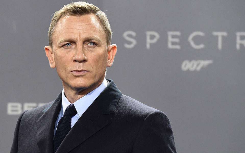 Bond, James Bond: Tο καστ της 25ης ταινίας - Media