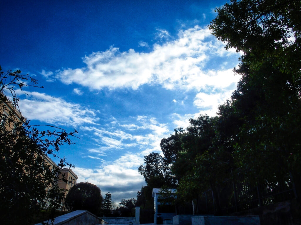 Με τι καιρό θα σουβλίσουμε την Κυριακή του Πάσχα - Media