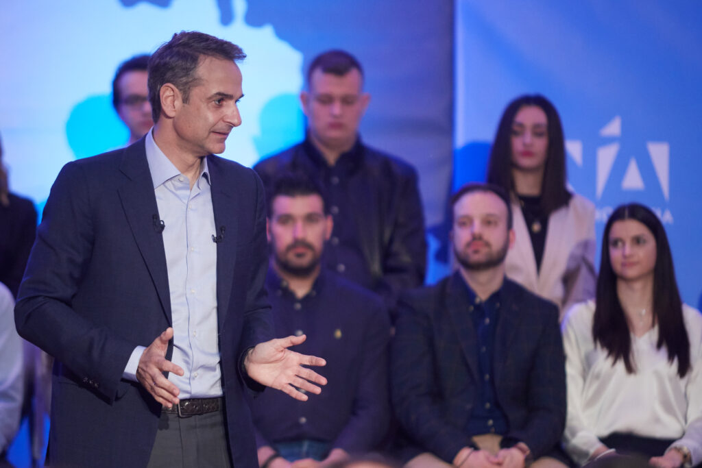 Μητσοτάκης: Ντροπή κύριε Τσίπρα που κρατάτε τον φαύλο Πολάκη στην κυβέρνηση  - Media