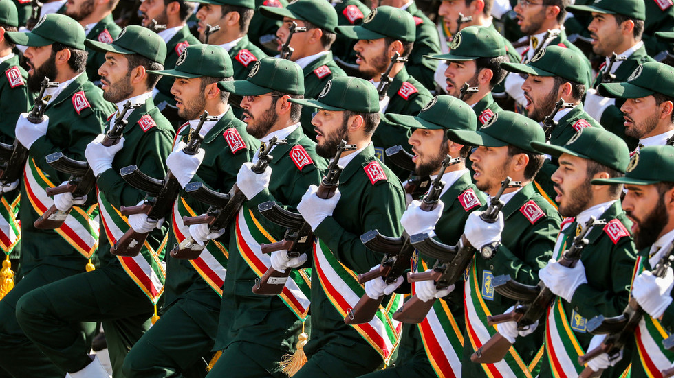 «Φωτιά» στο Ιράν από τον Τραμπ: «Τρομοκρατική οργάνωση οι Φρουροί της Επανάστασης» - Media