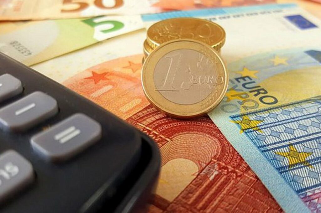 Που σκοντάφτουν οι 120 δόσεις - Αντιδρούν οι δανειστές  - Media