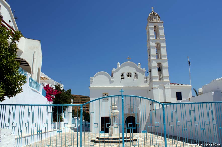 Εξαρθρώθηκε η σπείρα ληστών που είχε «ρημάξει» εκκλησίες στην Τήνο - Media