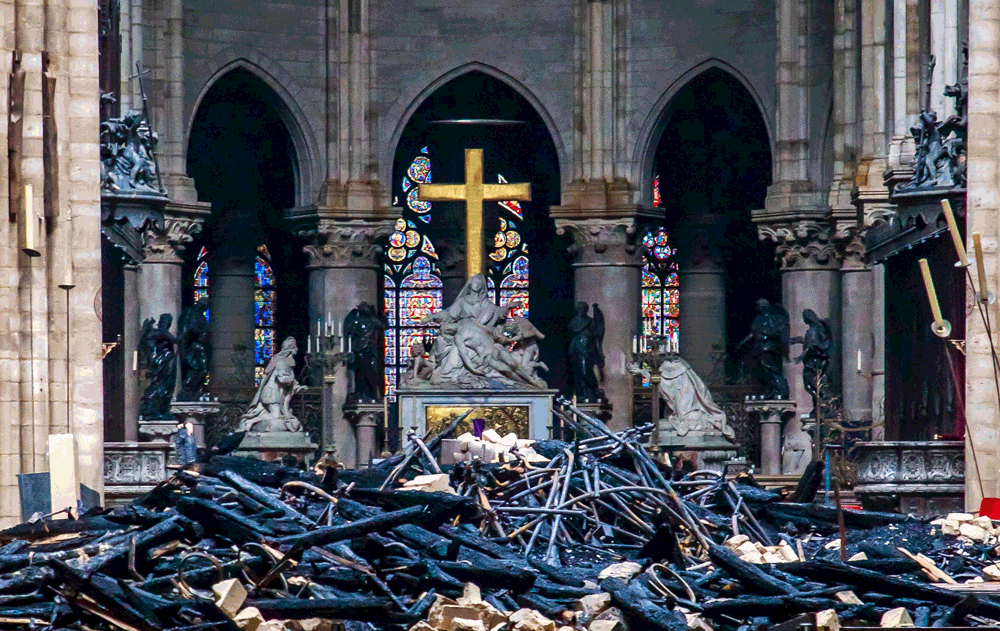 Notre Dame: Χρήματα υπάρχουν, όχι όμως τεχνίτες - Media