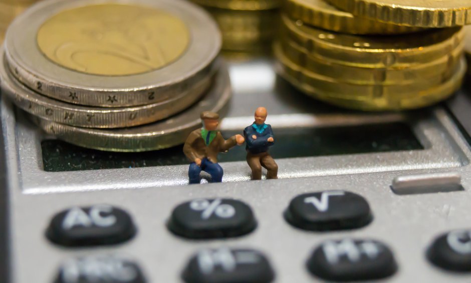 Πώς θα συνταξιοδοτηθείτε νωρίτερα με εξαγορά πλασματικών χρόνων ασφάλισης - Media