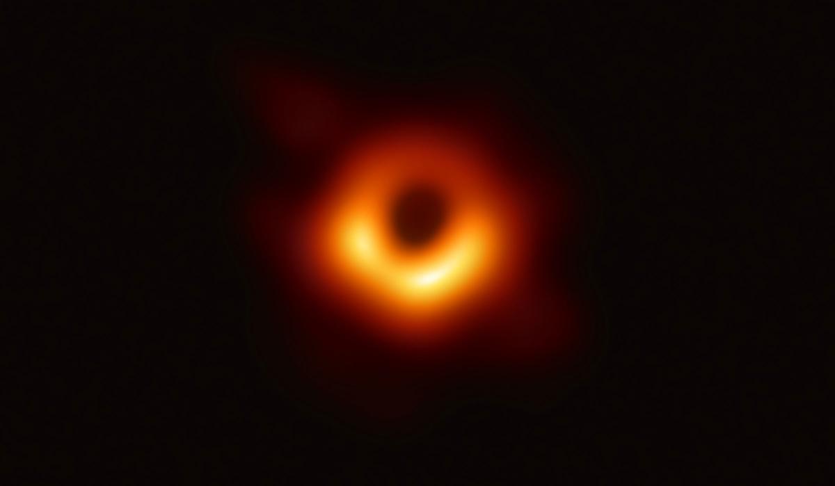 Απρόσμενη ανακάλυψη: Επιστήμονες βρήκαν στο γαλαξία μας μαύρη τρύπα - Έχει μάζα 70 ήλιων - Media