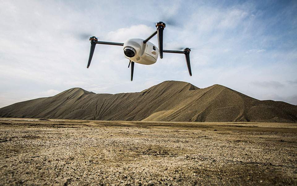 Εγκρίθηκε η πρώτη στον κόσμο εμπορική υπηρεσία αερομεταφοράς προϊόντων με drones - Media