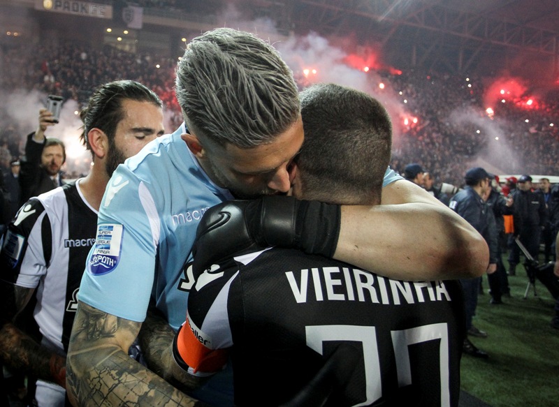 Το πάρτι τίτλου του ΠΑΟΚ στα αποδυτήρια (Video) - Media