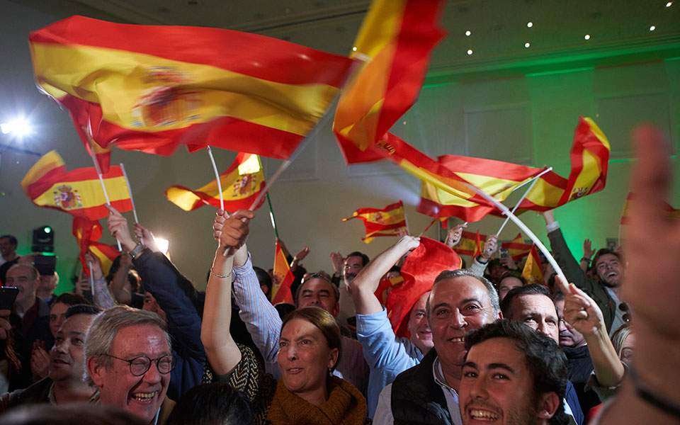 Στο 44% το ποσοστό συμμετοχής στην Ισπανία - Media