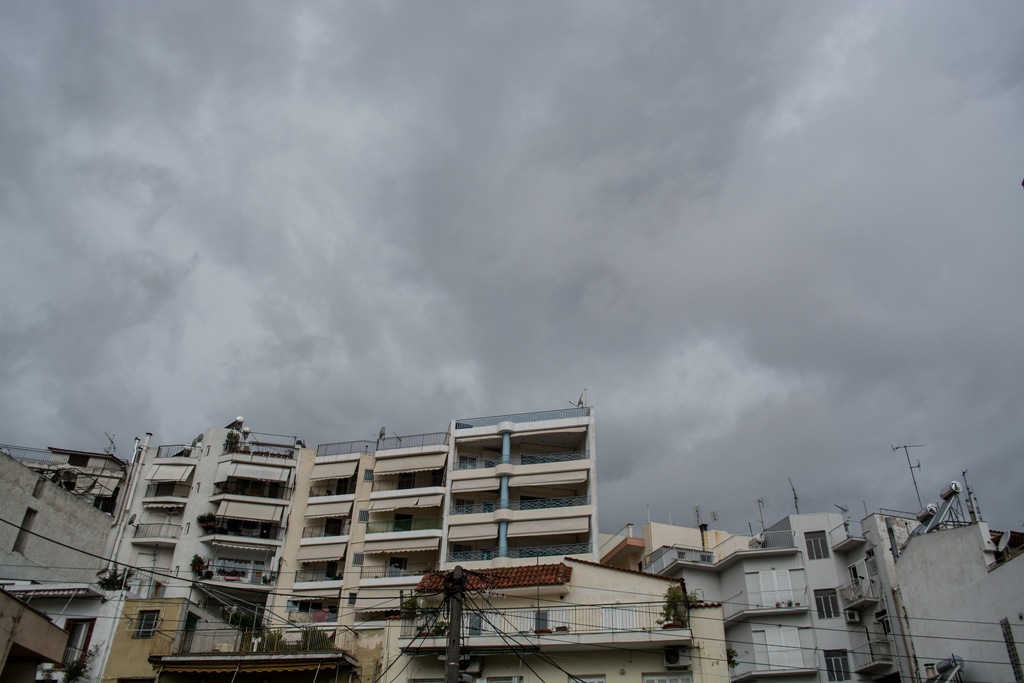 Σταδιακή επιδείνωση του καιρού με βροχές και καταιγίδες - Media