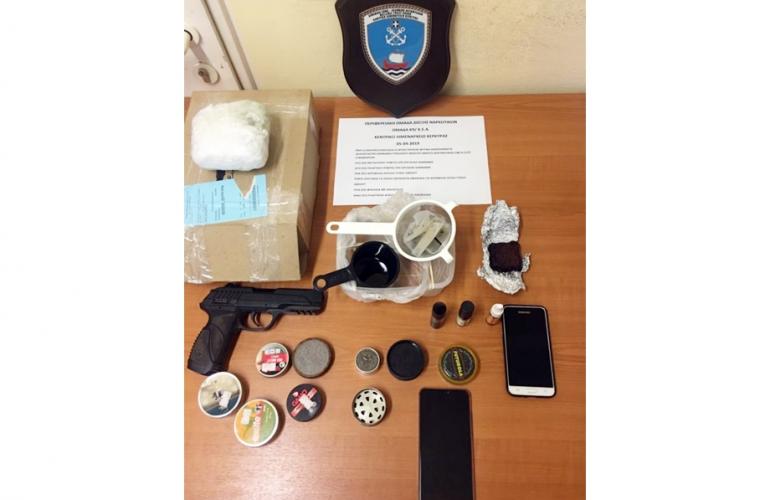 Κέρκυρα: Χειροπέδες σε δύο 26χρονους για κατοχή κάνναβης - Media