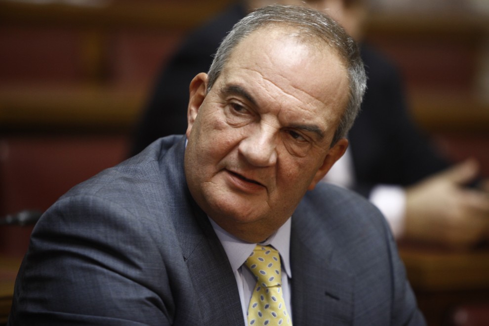 «Δεν ισχύουν τα σενάρια αποχώρησης» - Τι λένε συνεργάτες του Κώστα Καραμανλή - Media