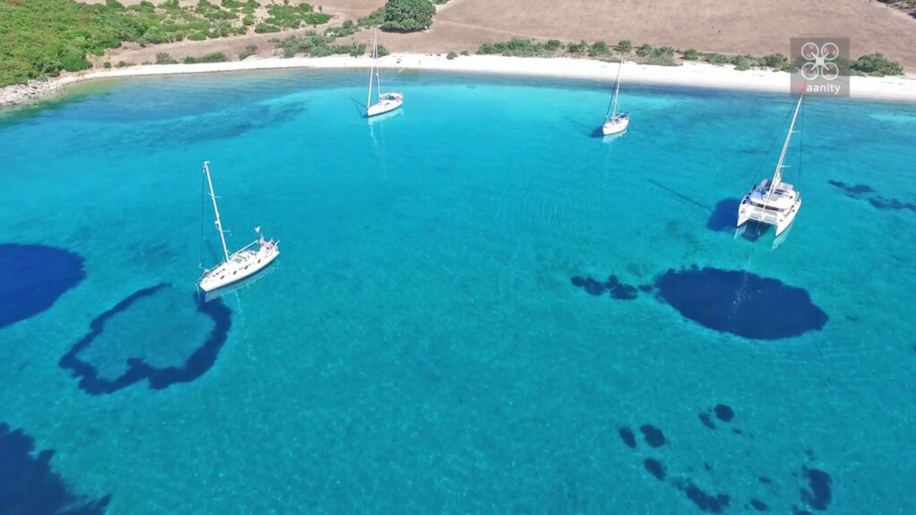Η εξωτική γαλαζοπράσινη παραλία της Δυτικής Ελλάδας (Video) - Media